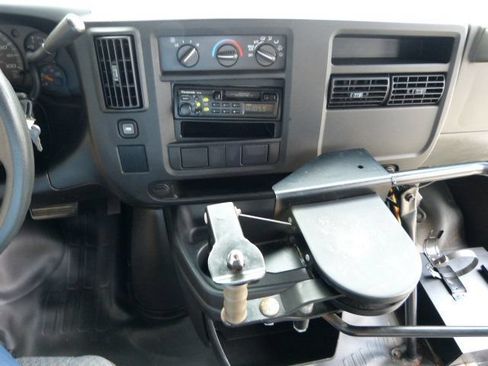 Used 2007 Chevrolet Express 3500 w/ School Bus Package RWD image 36