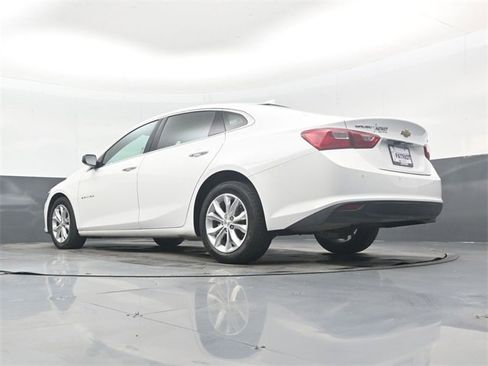 Used 2024 Chevrolet Malibu LT image 41