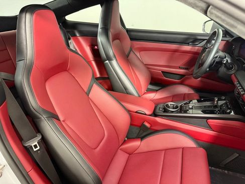 Certified 2025 Porsche 911 Carrera 4 GTS AWD/4WD image 16