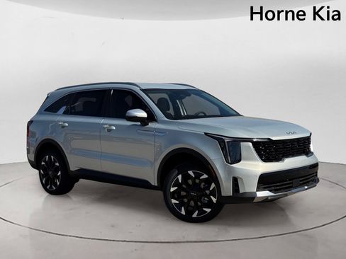 New 2026 Kia Sorento EX AWD/4WD image 2