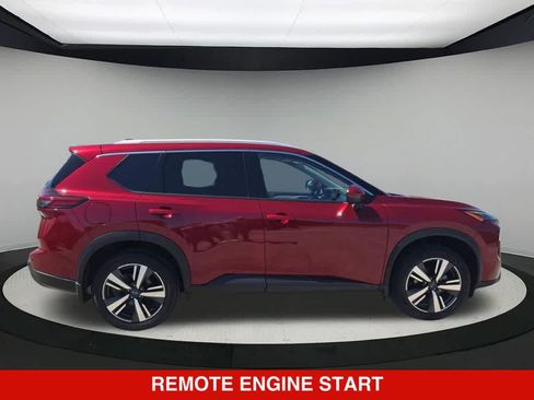 Used 2025 Nissan Rogue SL w/ SL Premium Package FWD image 7
