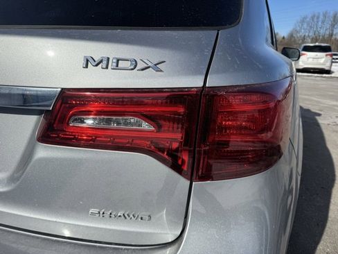 Used 2020 Acura MDX SH-AWD w/ Technology Package image 9