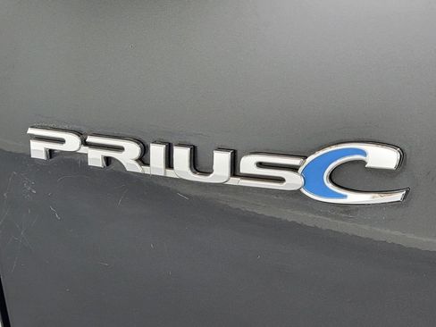 Used 2016 Toyota Prius C Persona Series image 10