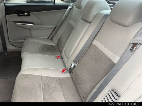 Used 2014 Toyota Camry XLE w/ Leather Package image 24