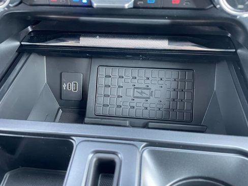 New 2025 Ford F150 Lariat w/ Equipment Group 501A Mid image 33