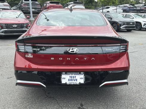 New 2026 Hyundai Sonata SEL FWD image 6