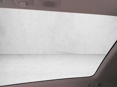 New 2025 Volvo EX90 Ultra w/ Protection Package Premier image 18