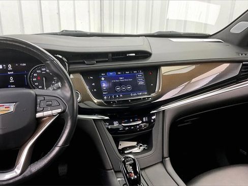 Used 2020 Cadillac XT6 Premium Luxury w/ Platinum Package image 6