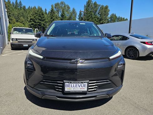 New 2027 Chevrolet Bolt LT w/ Comfort Package FWD image 2