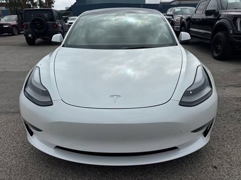 Used 2022 Tesla Model 3 RWD image 2