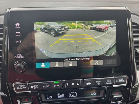 Used 2023 Honda Odyssey Touring image 21