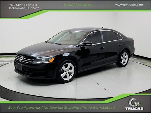Used 2013 Volkswagen Passat 2.5 SE FWD image 1