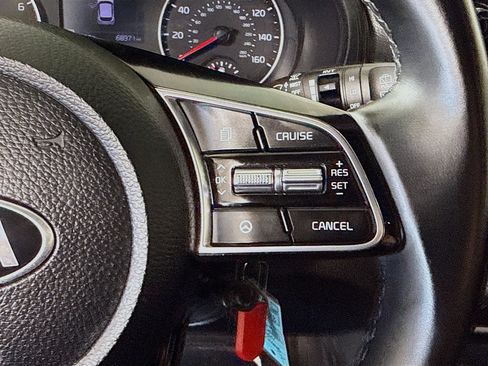 Used 2021 Kia Seltos S FWD image 15