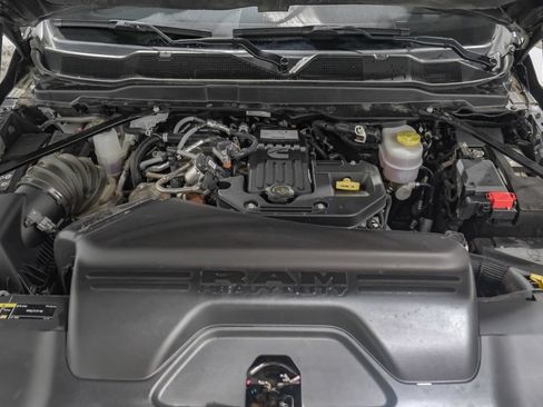 Used 2026 RAM 3500 Laramie AWD/4WD image 58