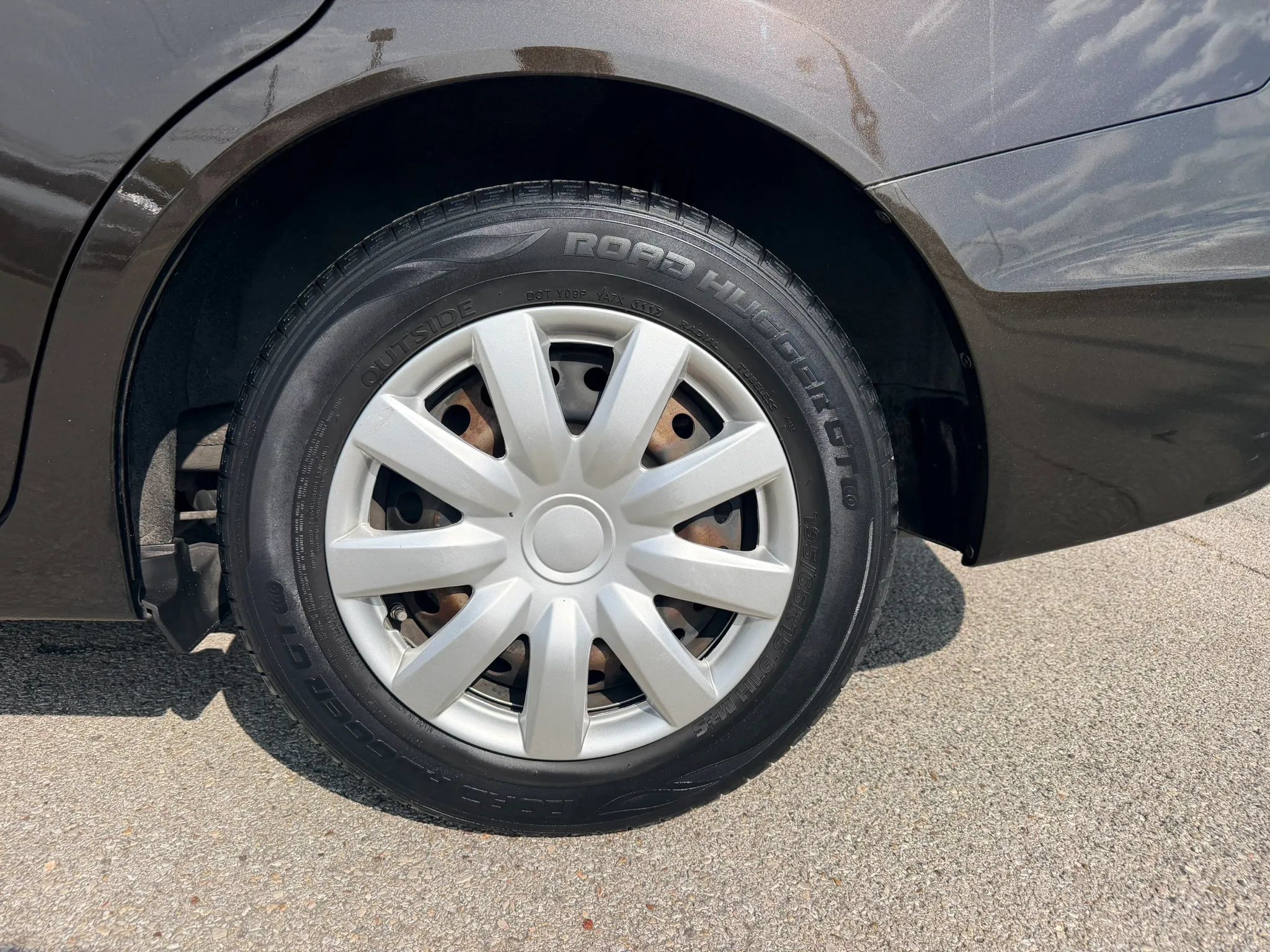 Used 2013 Honda Civic LX image 2