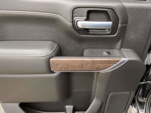 Used 2021 GMC Sierra 1500 Denali w/ Denali Ultimate Package image 12