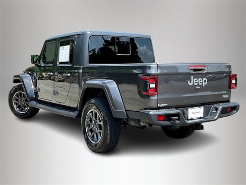 Used 2021 Jeep Gladiator Overland image 7