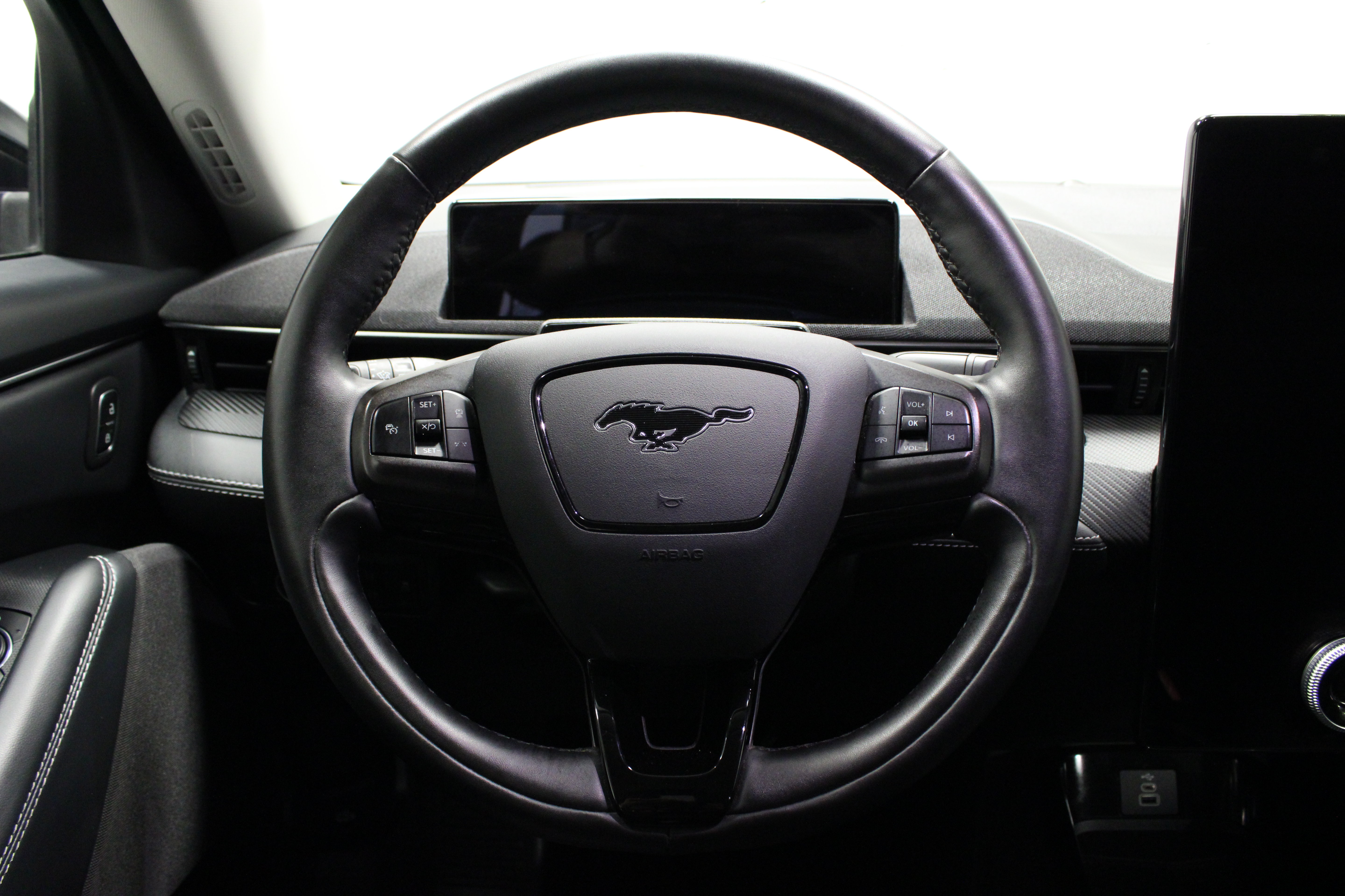 Used 2025 Ford Mustang Mach-E Select RWD image 20