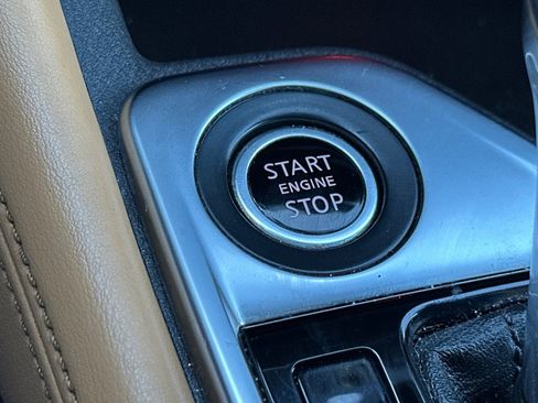 Used 2020 Nissan Sentra SV w/ SV Premium Package image 34