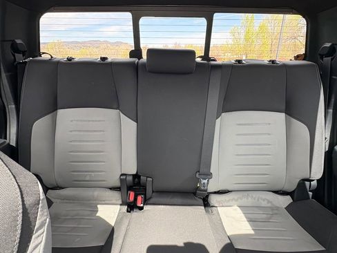 Used 2024 Toyota Tacoma TRD Sport w/ TRD Sport Upgrade Package image 15