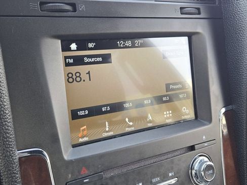 Used 2017 Lincoln Navigator L Select image 25