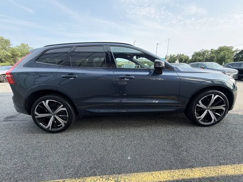 Certified 2024 Volvo XC60 B5 Ultimate w/ Protection Package Premier AWD/4WD image 9