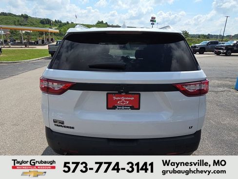 Used 2018 Chevrolet Traverse LT FWD image 7