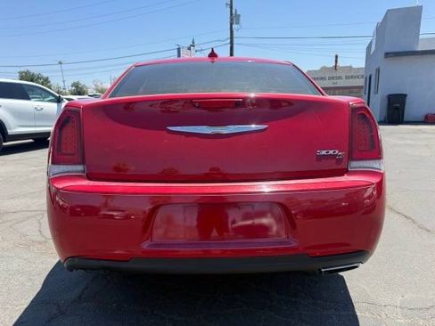 Used 2015 Chrysler 300 S RWD image 4
