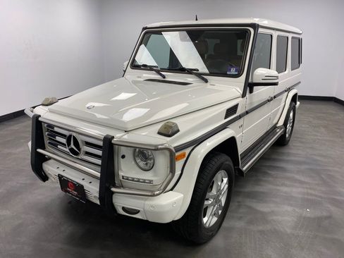 Used 2015 Mercedes-Benz G 550 image 2