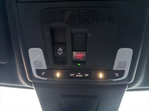 Used 2025 Honda Civic Sport Touring image 31