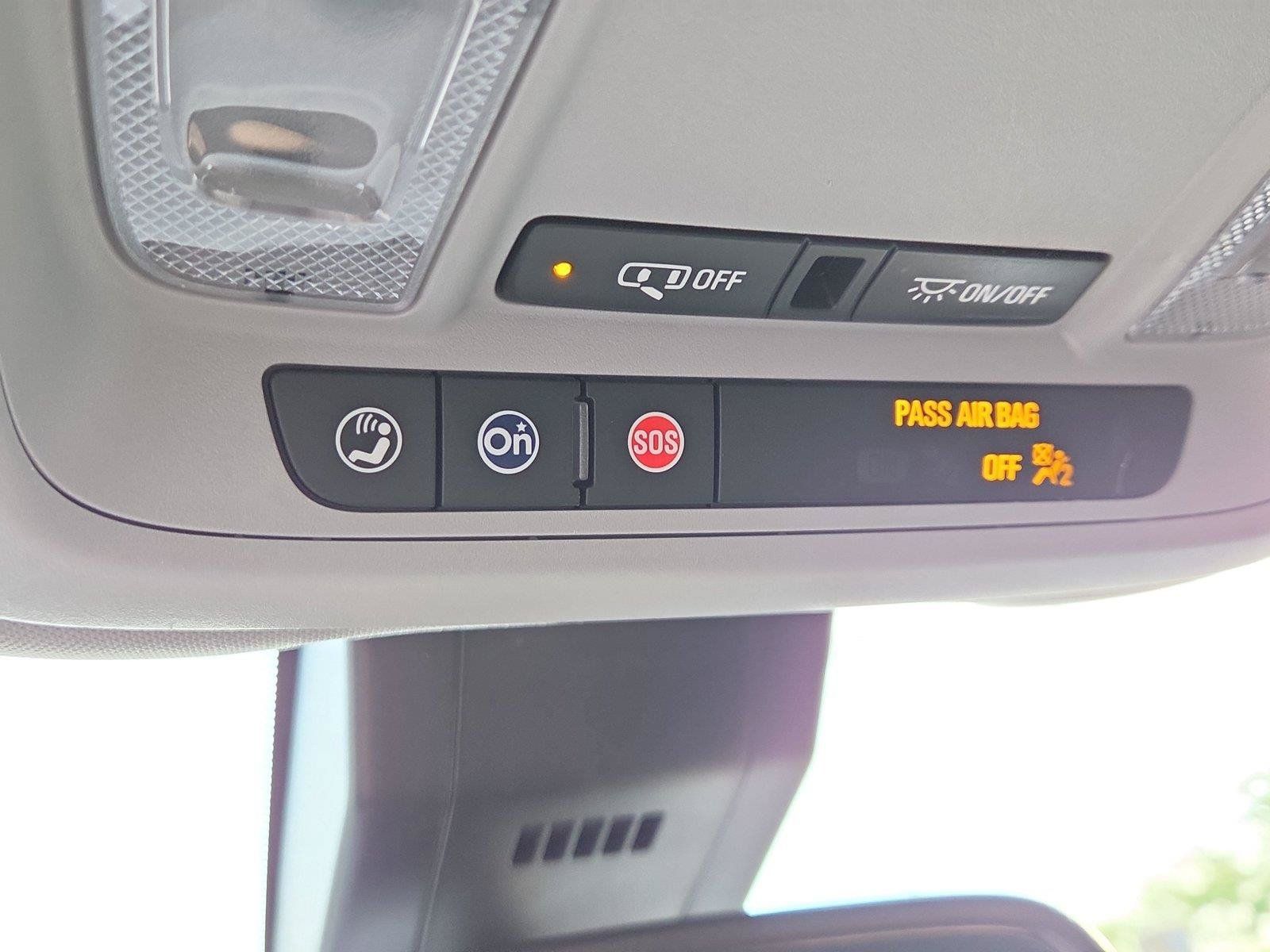 Used 2023 GMC Terrain SLE w/ Driver Convenience Package AWD/4WD image 14