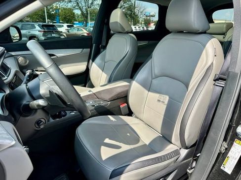 Used 2023 INFINITI QX50 Sensory AWD/4WD image 14