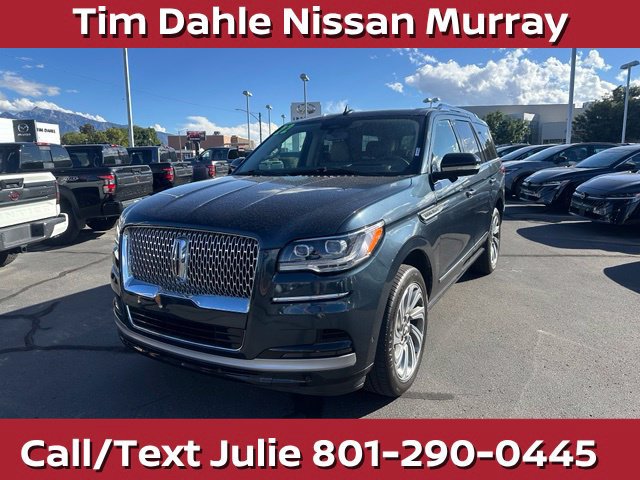 Used 2022 Lincoln Navigator Reserve AWD/4WD image 5