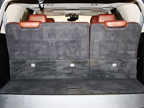 Used 2020 Cadillac Escalade Luxury image 70