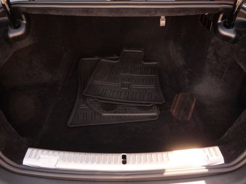 Used 2022 Rolls-Royce Ghost w/ Ghost Package image 30