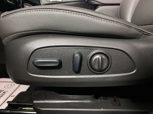 Used 2024 Buick Encore GX Sport Touring w/ Comfort Package FWD image 12