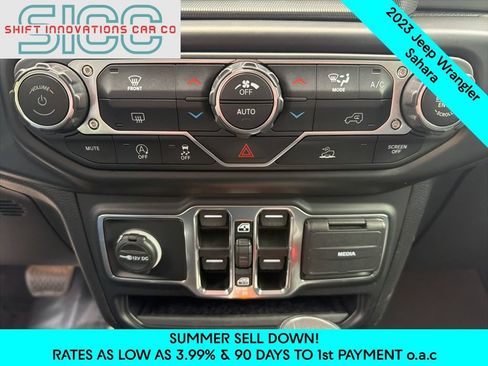 Used 2023 Jeep Wrangler Unlimited Sahara AWD/4WD image 19