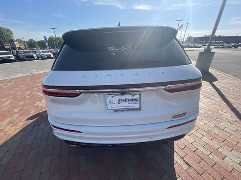Used 2025 Lincoln Corsair Grand Touring AWD/4WD image 25