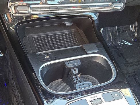 Used 2025 Mercedes-Benz CLA 250 image 30