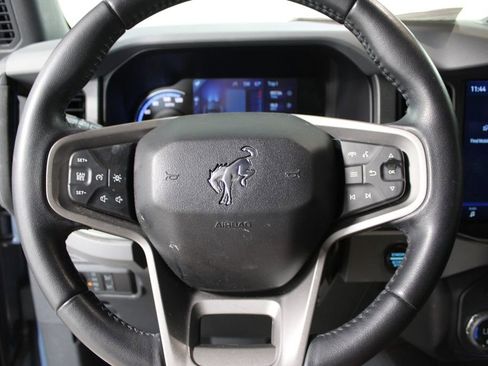 Used 2024 Ford Bronco Black Diamond w/ Sasquatch Package image 23