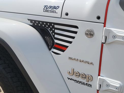 Used 2020 Jeep Wrangler Unlimited Sahara AWD/4WD image 10