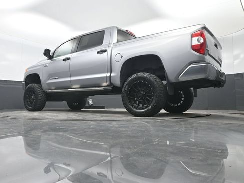 Used 2017 Toyota Tundra SR5 AWD/4WD image 20