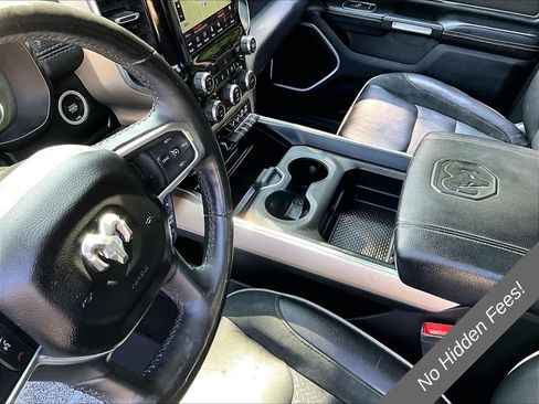 Used 2019 RAM 1500 Laramie AWD/4WD image 13