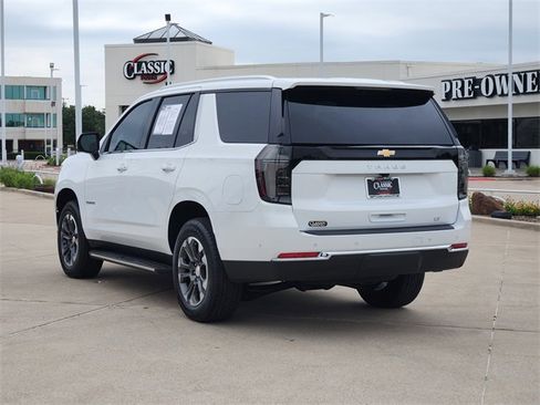 Used 2026 Chevrolet Tahoe LT w/ Comfort Package AWD/4WD image 3