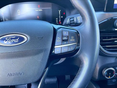Certified 2023 Ford Escape Active AWD/4WD image 18