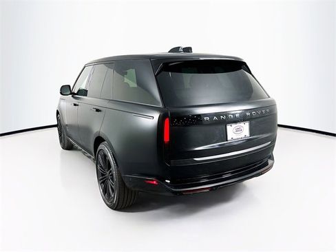 New 2026 Land Rover Range Rover SE image 7