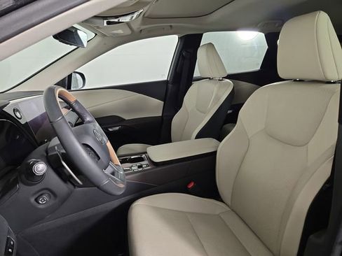 Used 2023 Lexus RX 350 Premium w/ Accessory Package AWD/4WD image 14