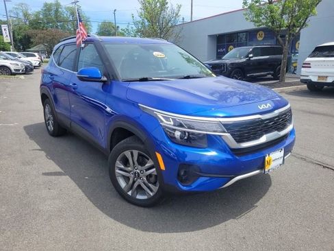 Certified 2023 Kia Seltos S AWD/4WD image 7