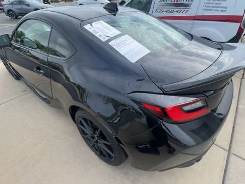 Used 2025 Toyota GR86 Premium w/ ALL Weather Mat Package (TMS) RWD image 8