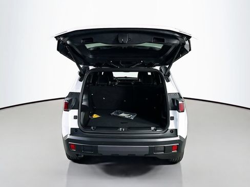 New 2026 Jeep Cherokee Limited AWD/4WD image 16